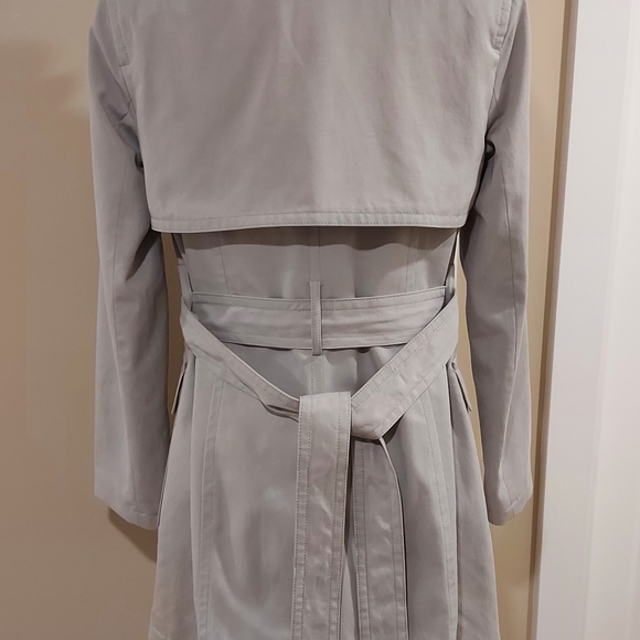 Light Weight Trench - Picture 6 of 6